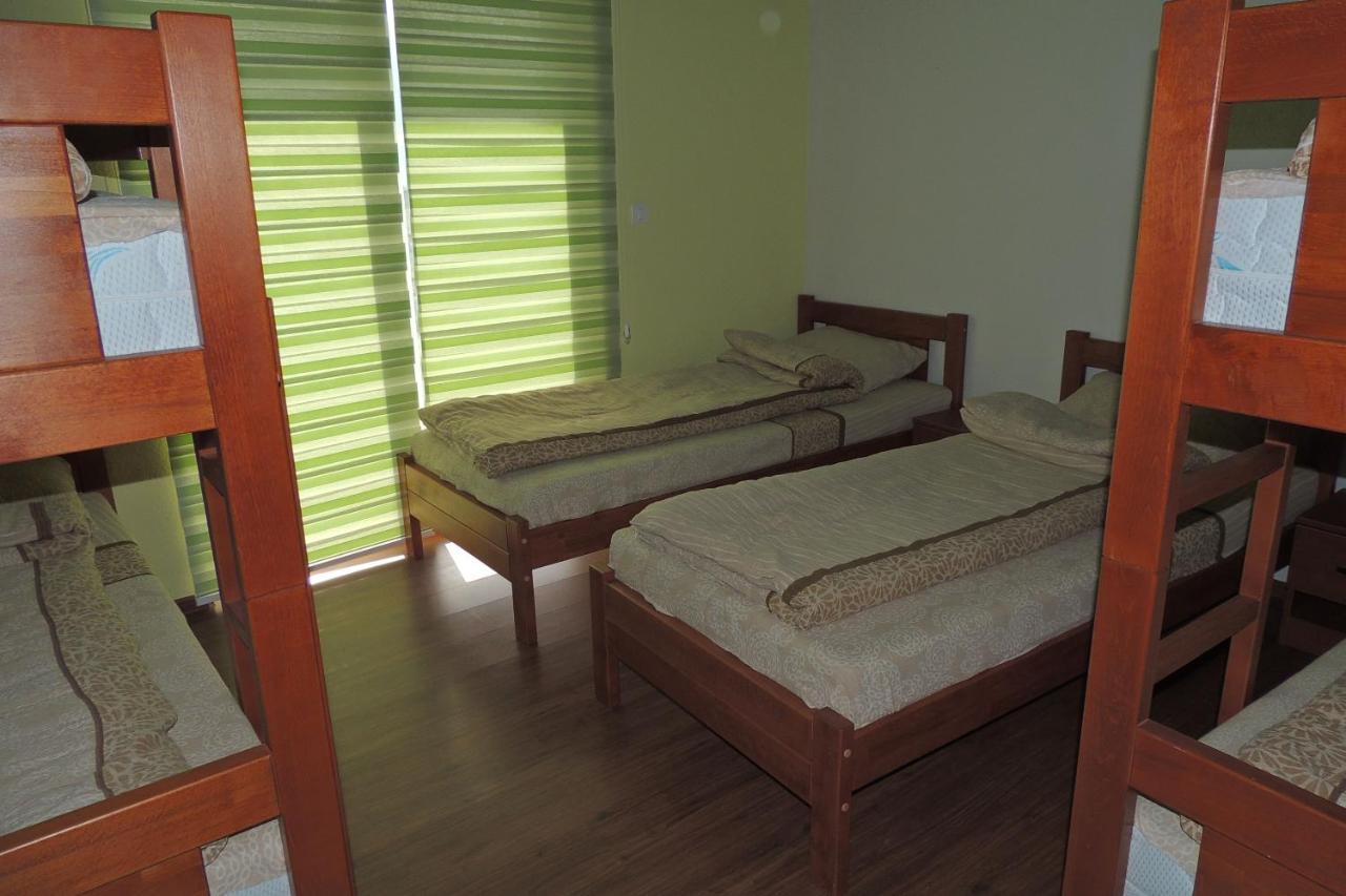 טראווניק Hostel Villa Popovic מראה חיצוני תמונה